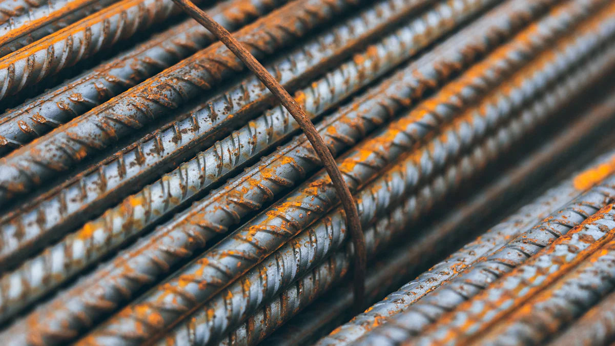 Key Differences Between Carbon Prepreg and Wet Carbon