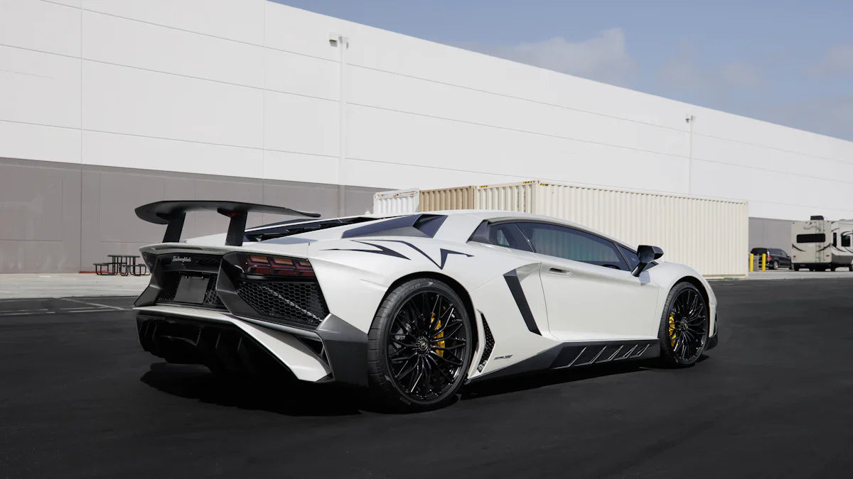 Best White Carbon Fiber Options for Cars and Buildings in 2025