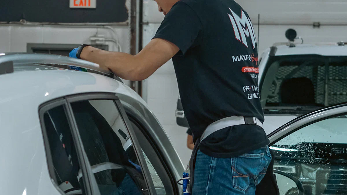 لوحات الحماية: أيها يناسب سيارتك؟