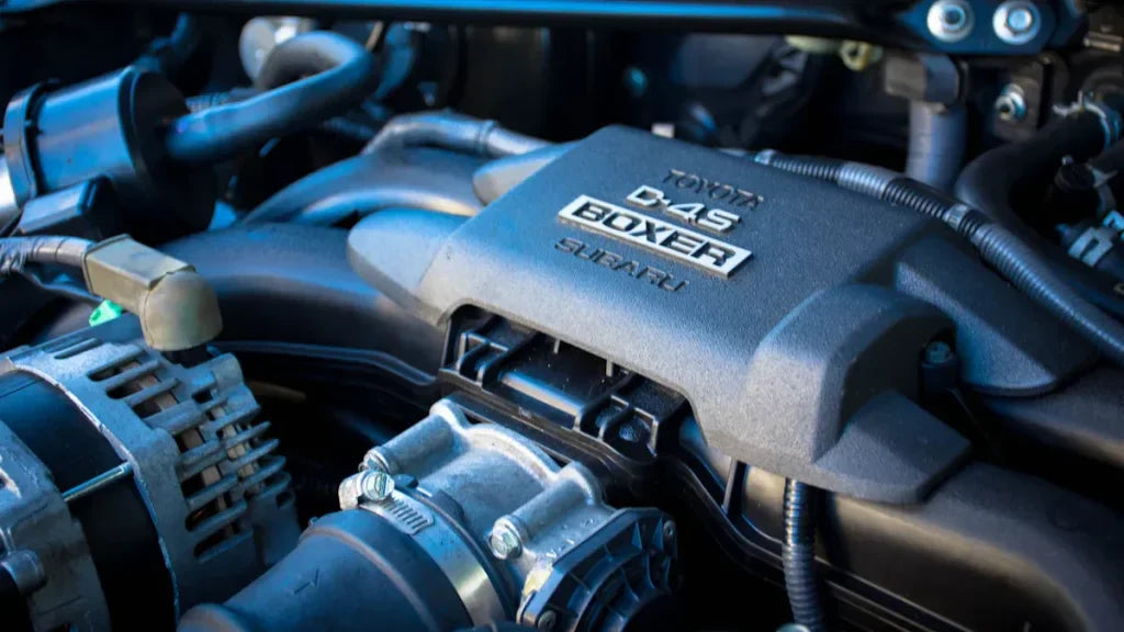 Boxer Engine vs Inline Engine Key Differences Explained