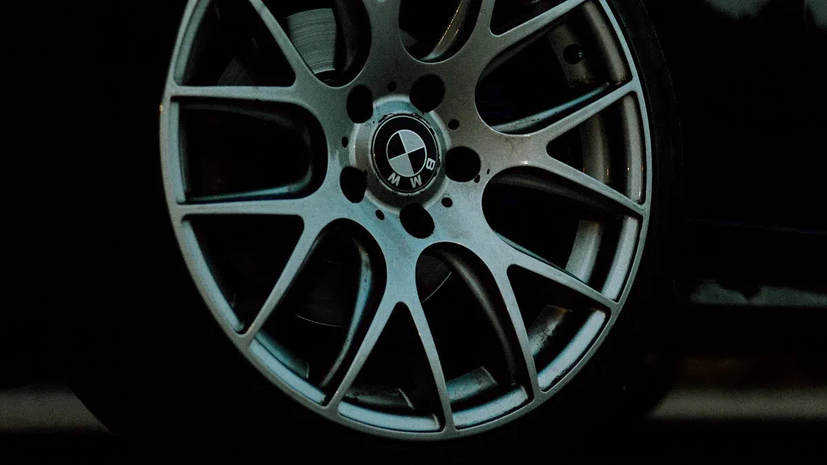 Wide Wheels with Narrow Tires: What You Need to Know in 2025