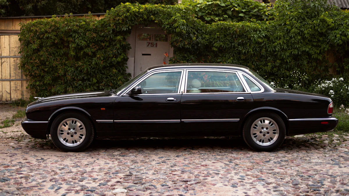 BMW i7 Electric Sedan Unveiled with 2025 Enhancements