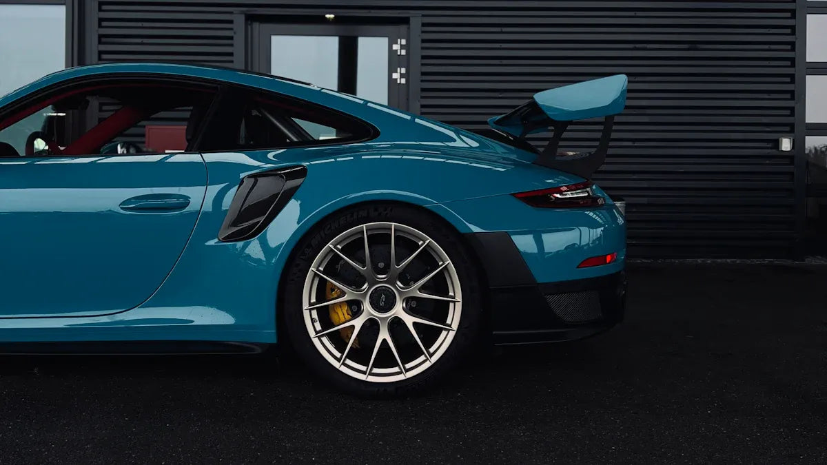 GT2 RS vs GT3 Touring: A Driver’s Perspective on Performance