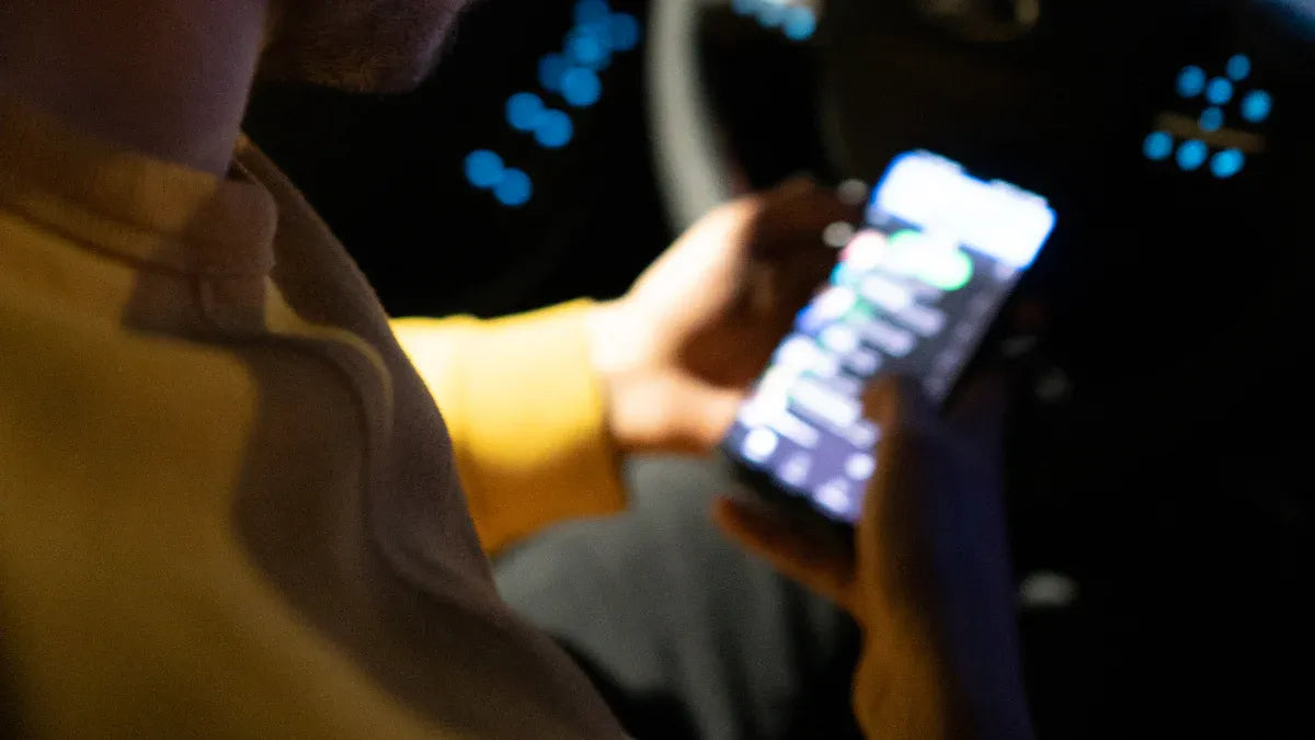 How Augmented Reality Is Changing Cars for Safety