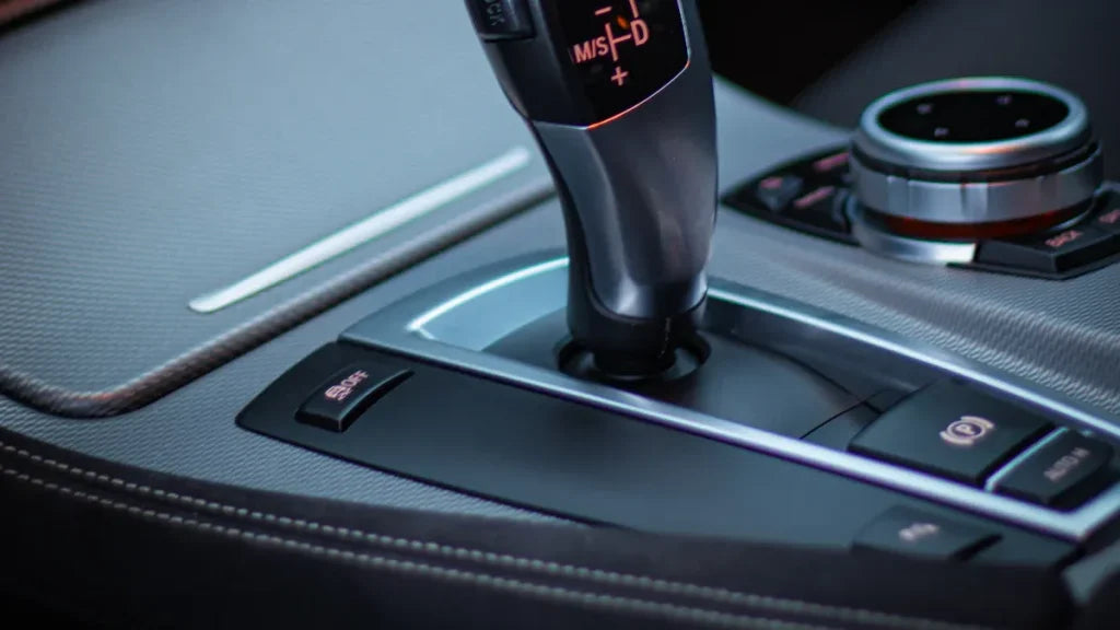 Short Throw Shifters vs Regular Shifters Key Benefits Explained