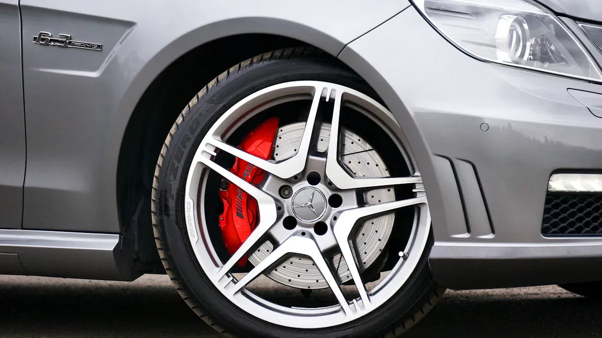 OEM vs Aftermarket Wheels for BMW G87 M2 A Detailed Comparison