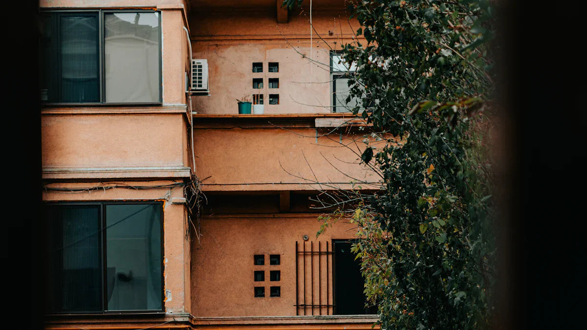 The Legacy and Development of the BMW i7