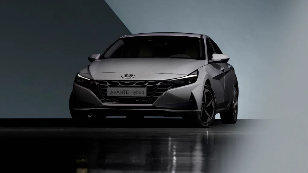 Should You Choose an Electric Car or a Hybrid in 2025