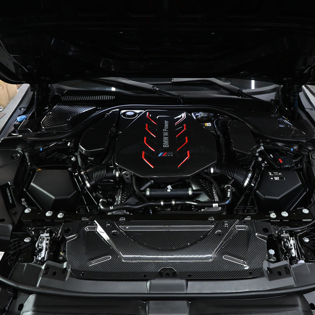 G90 M5 Engine Bay