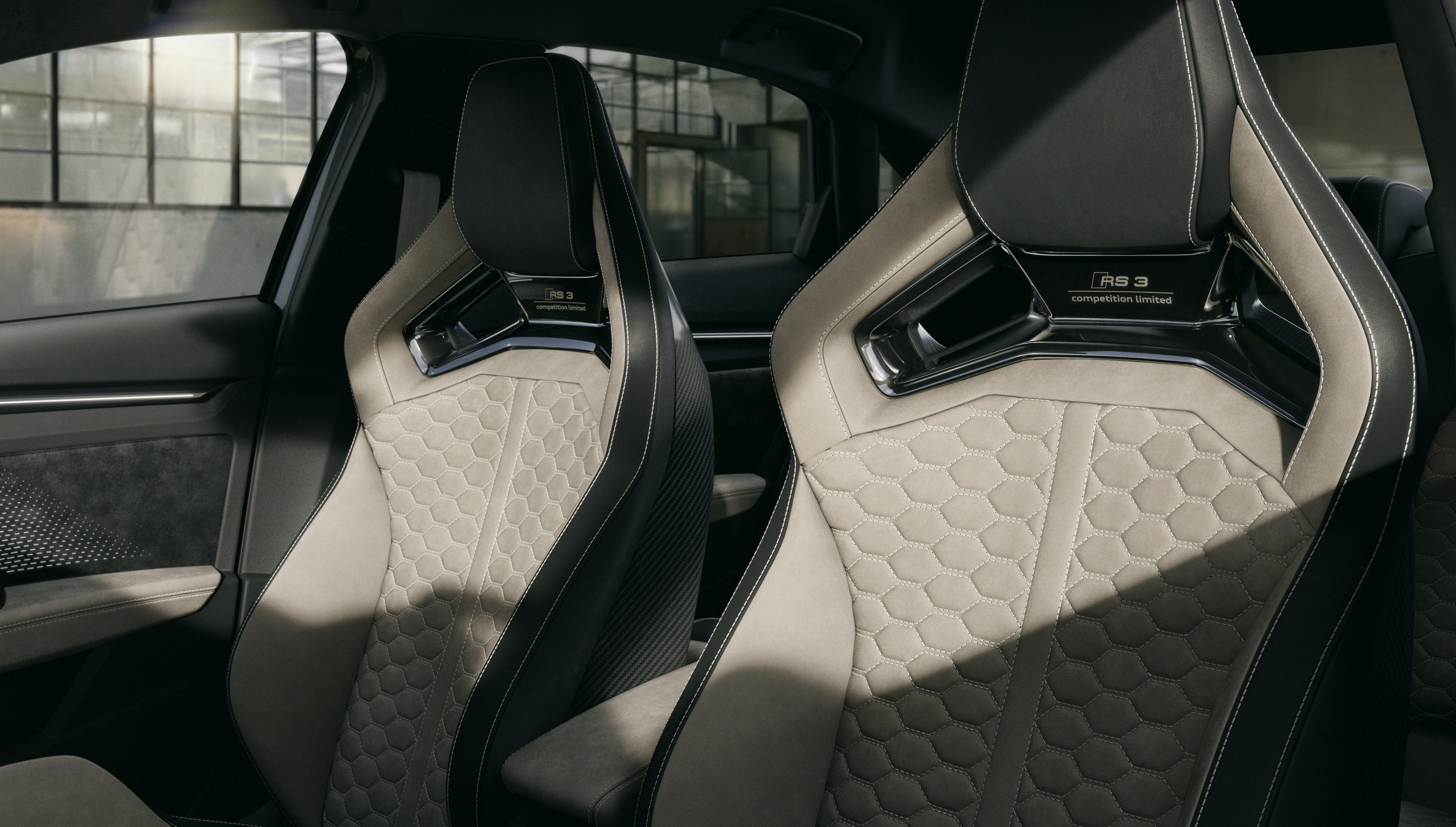 Audi RS Bucket Seats Pair, Gold Edition (Inspired by RS3 Competition Limited)