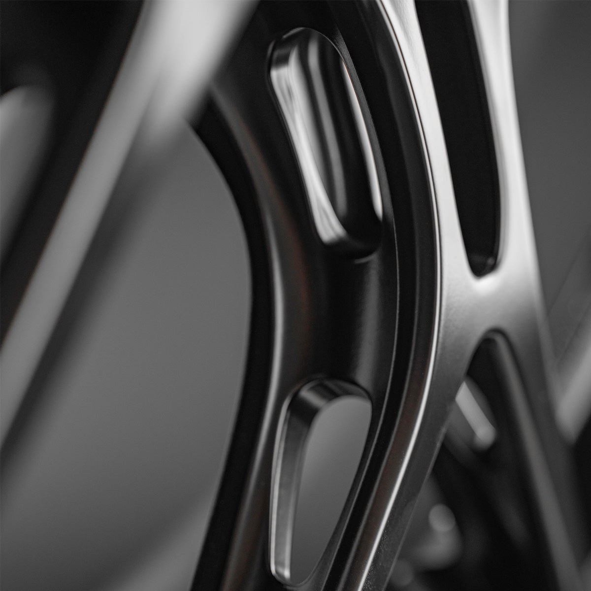 N-ZERO Forged SF-RIII 18 Inch Track Fitment Wheels