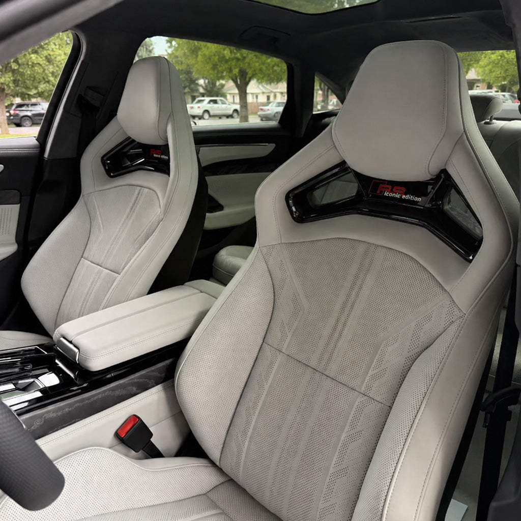 White Audi RS bucket seats custom quilting texture – premium aftermarket modification for Audi classic interior