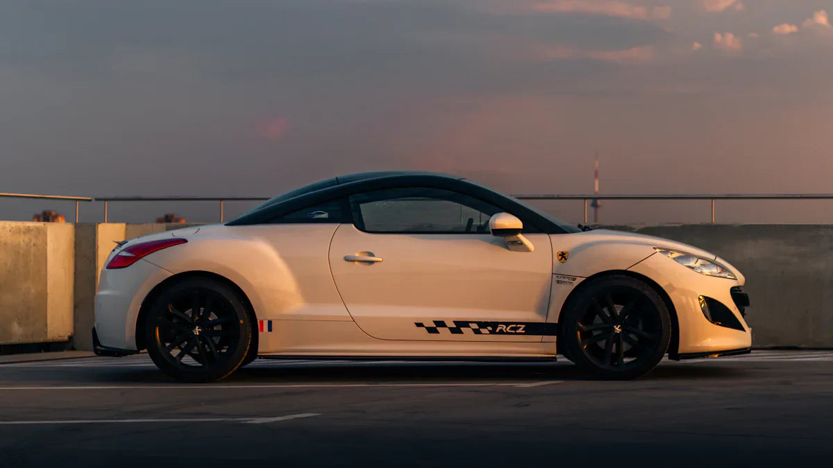 How a Carbon Fiber Spoiler Enhances Your Driving Experience