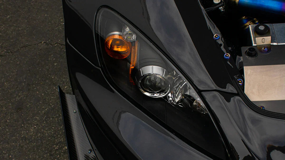 Understanding the Appeal of Carbon Fiber Fenders