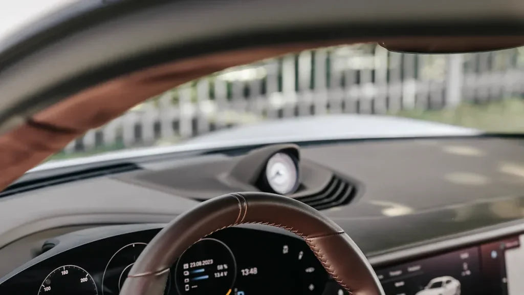 A Detailed Comparison of Alcantara and Leather Steering Wheels