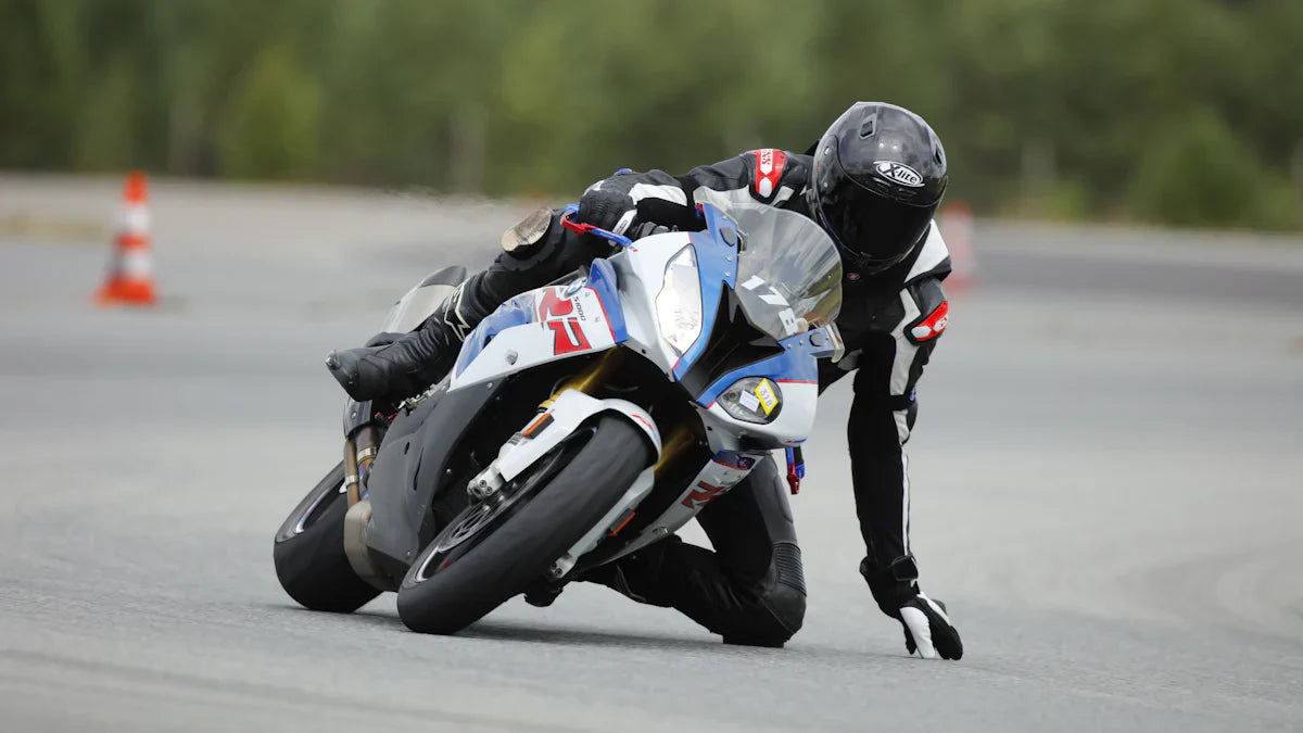 BMW S1000RR Forums Reveal Expert Advice