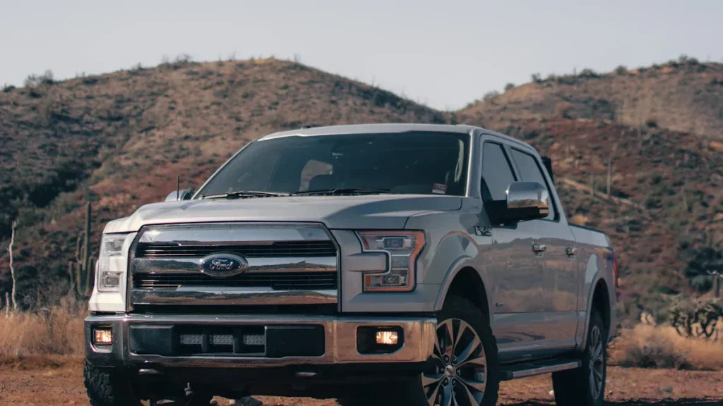 Ford F-150 vs Chevrolet Silverado 1500 Performance and Features Comparison