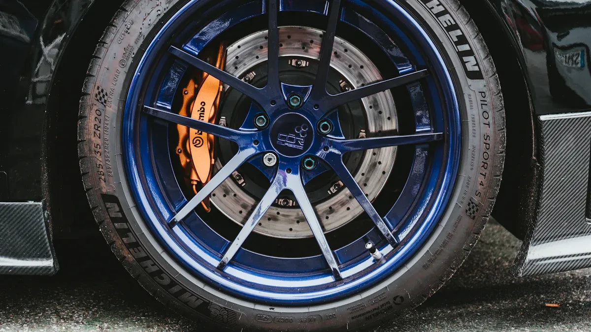 Why Car Enthusiasts Choose Forged Wheels for Performance and Style