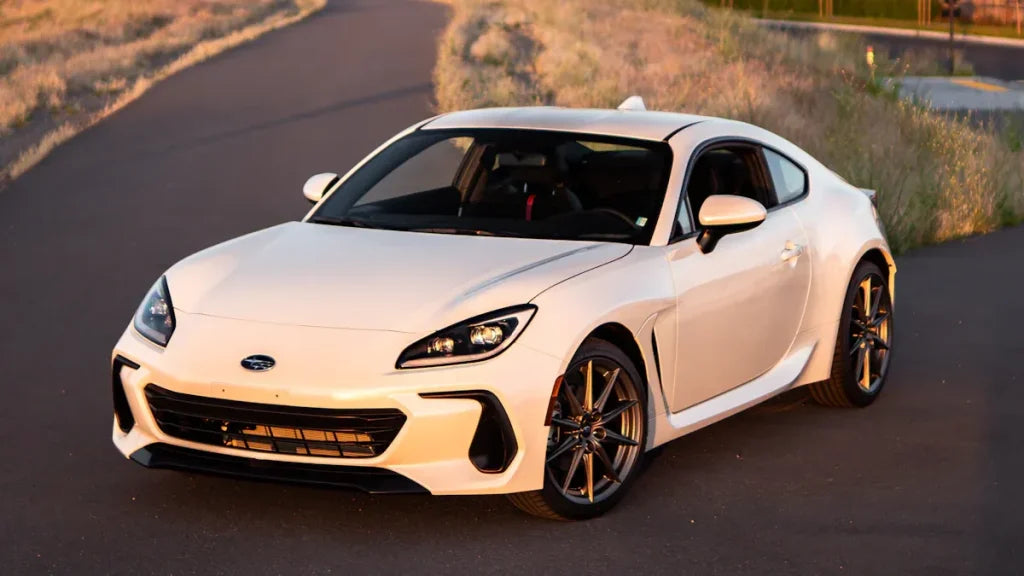 Toyota GR86 vs Subaru BRZ Performance and Features Compared