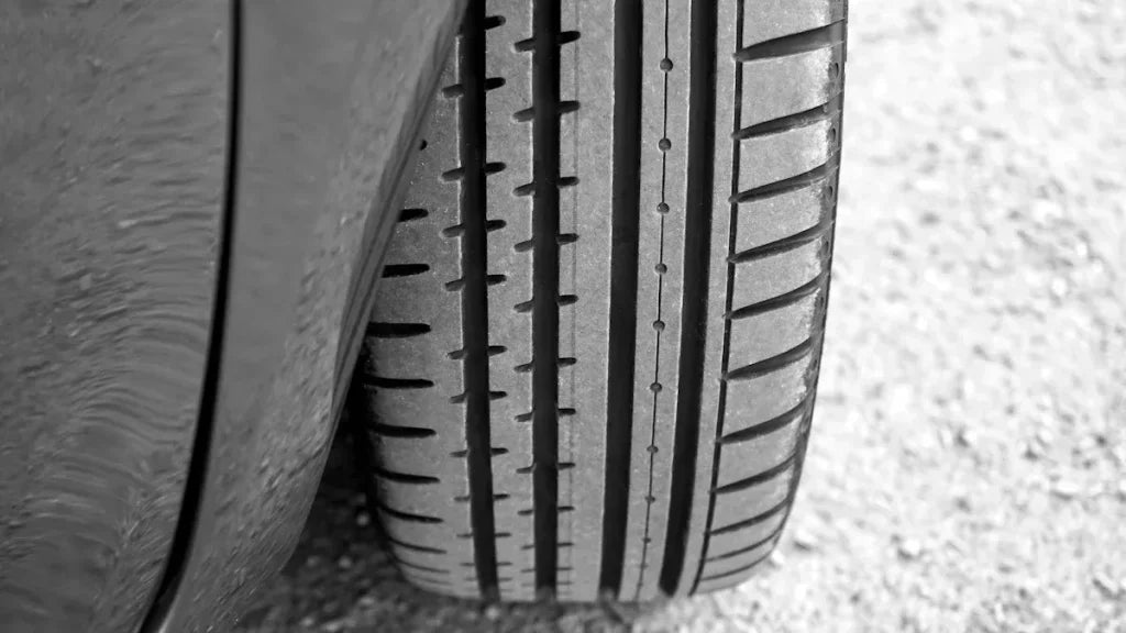 All-Season vs All-Weather Tires: Which Performs Better on Wet Roads in 2025?