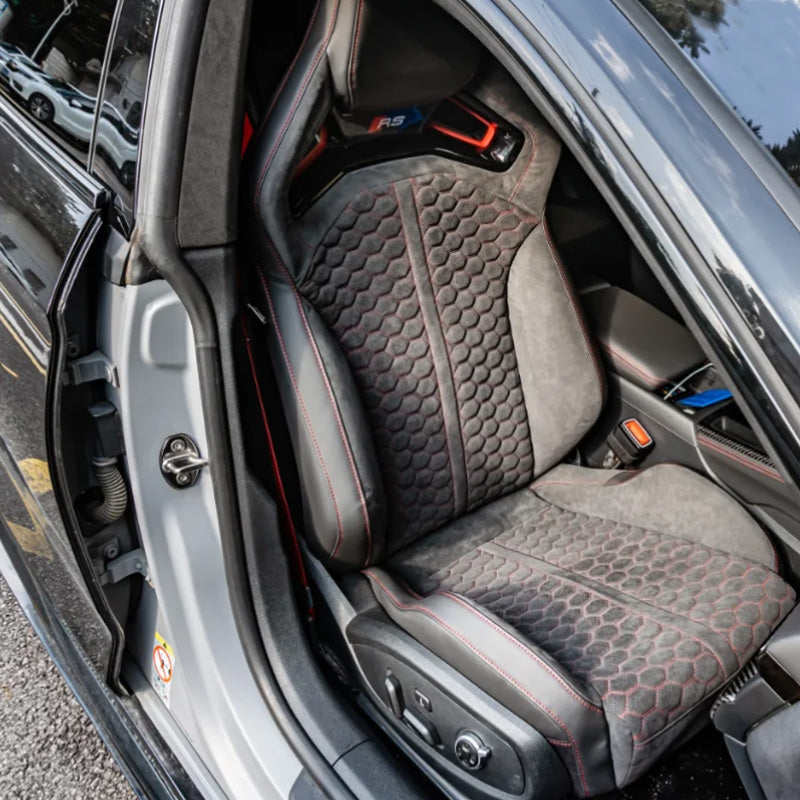 Audi RS Bucket Seat | CarbonXtreme Lightweight Racing Seat for Audi Models