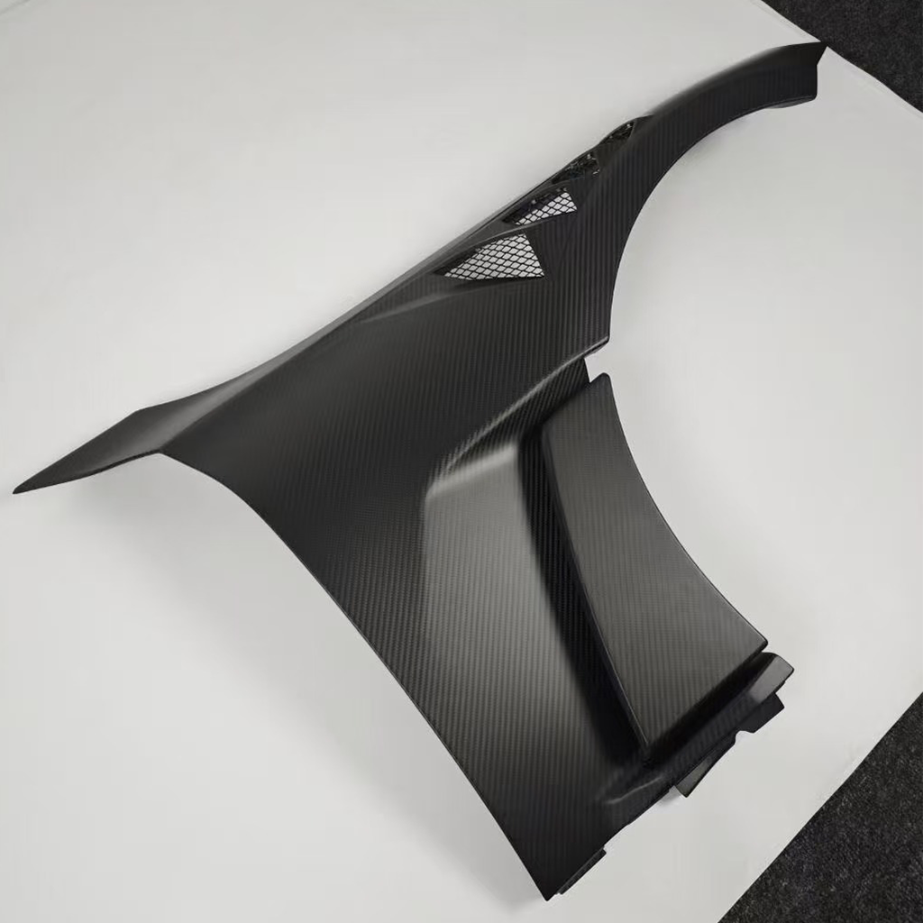 CarbonXtreme BMW G87 M2 N Style Carbon Fiber Fender