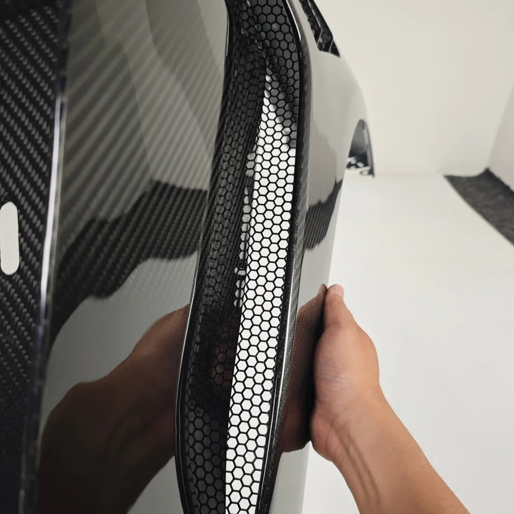 CarbonXtreme BMW G80 M3 N Style Carbon Fiber Fender