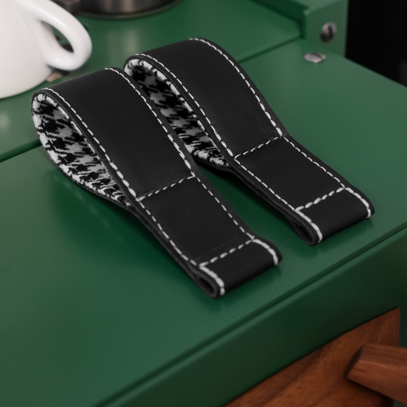 Porsche 992 houndstooth leather door pull straps with contrast stitching