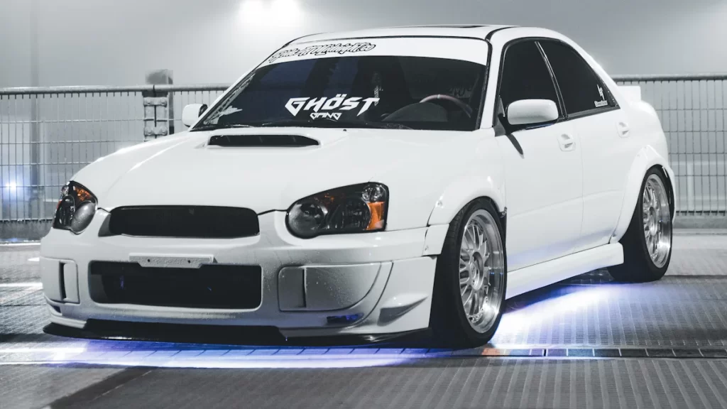 Top 5 Tips to Find the Right Carbon Fiber Side Skirts