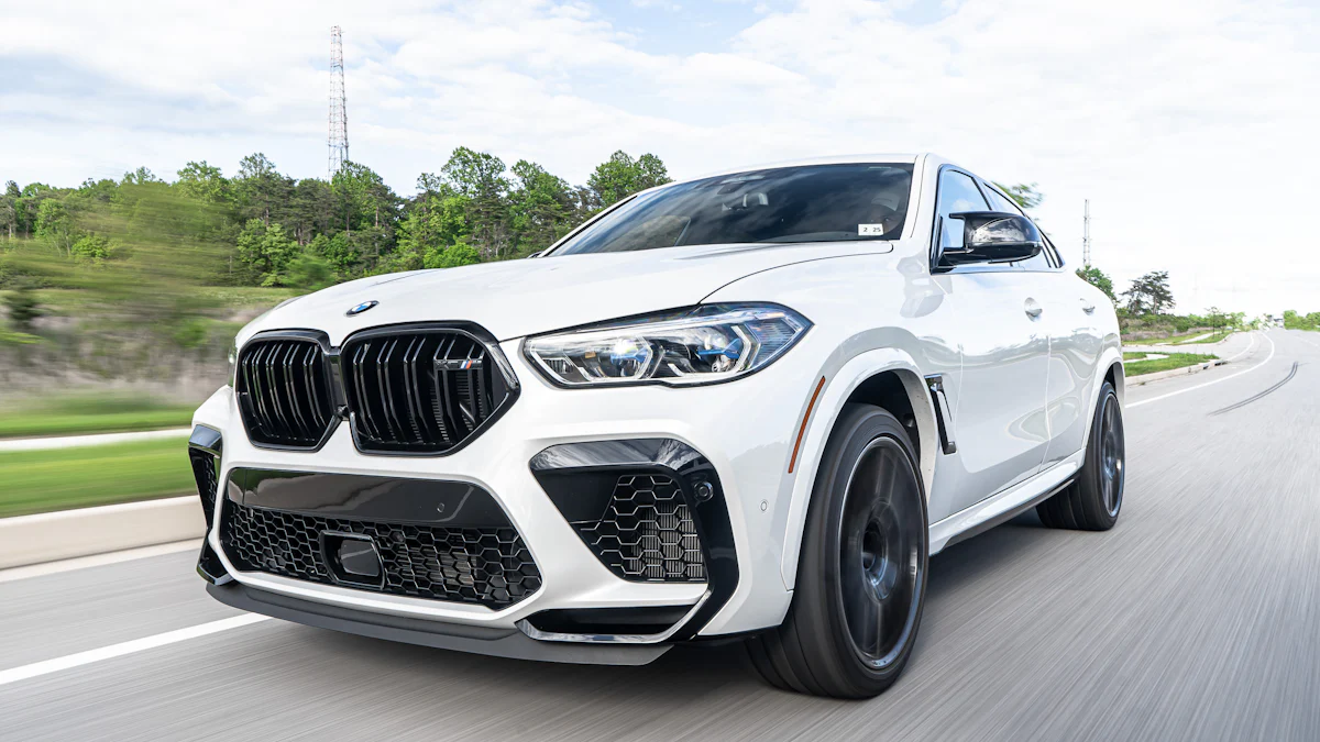 التكنولوجيا والابتكار في bmw x6 2024