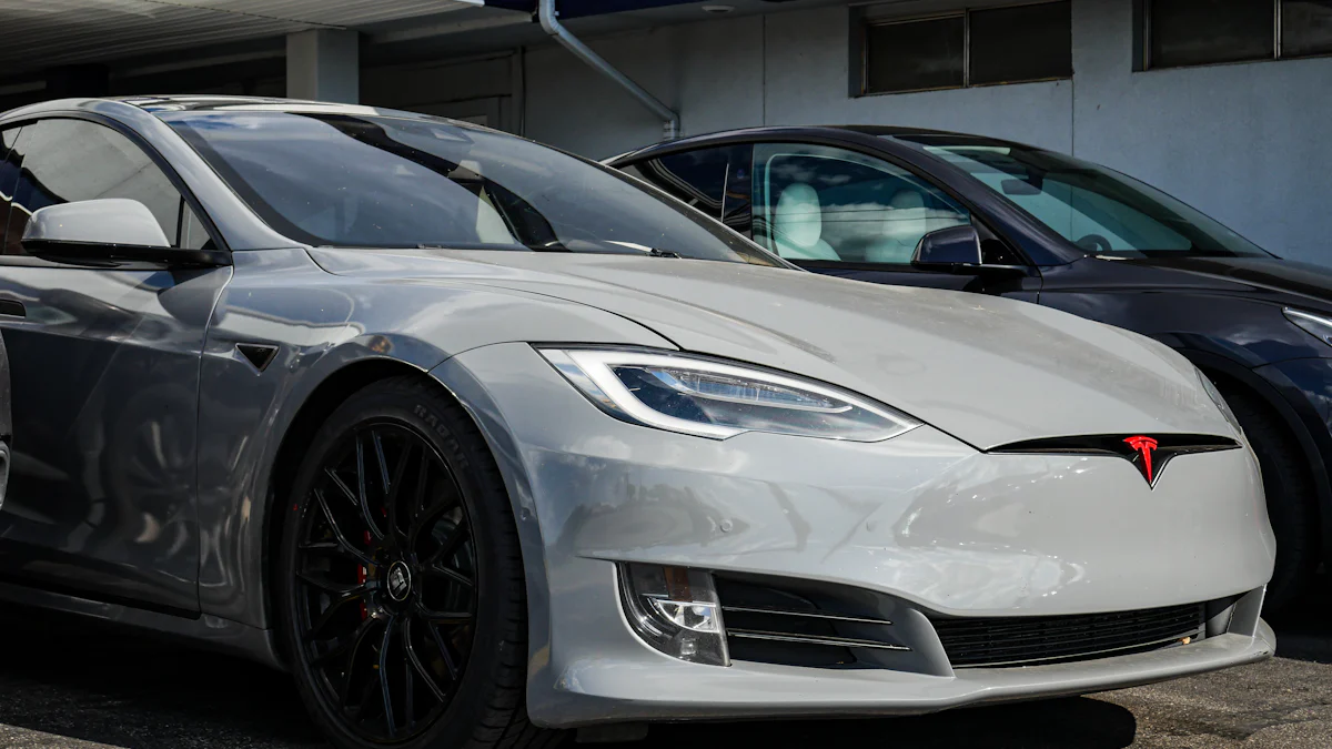 كيف تضيف ملحقات tesla carbon لمسة فريدة لسيارتك