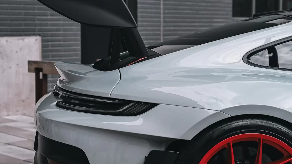 Why 2025 Porsche Cayenne Deserves Carbon Fiber Spoilers