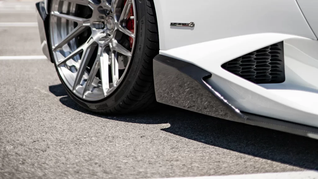 Understanding the Role of Carbon Fiber Side Skirts in Maserati MC20 Aerodynamics