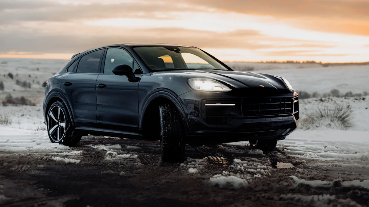 Specifications of the Porsche Macan 2025